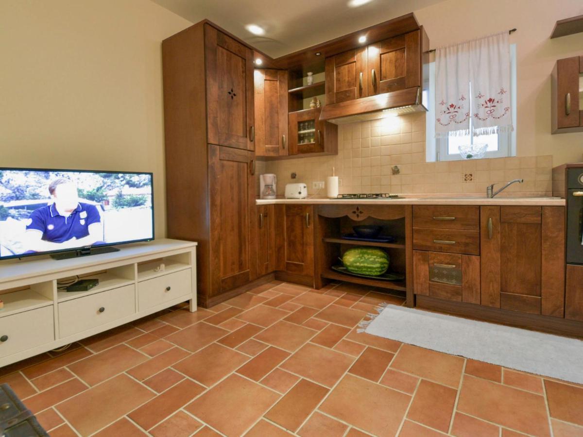 Holiday Home Mali Dvori By Interhome Diklo Exteriör bild